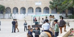 العيد وسط مدينة الخليل حول مدرسة وداد ناصر الدين  الى إسطبل من الحمير