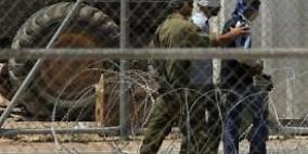 الأسرى المضربون في "عوفر" يتعرّضون للتّنكيل والتفتيش العاري