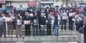 النضال الشعبي تشارك بوقفة تضامنية مع الأسير محمد القيق بطولكرم