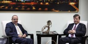 وزير الصحة يبحث مع النائب أبو شهلا الأوضاع الصحية في غزة