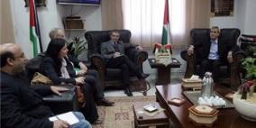 قلقيلية: المحافظ يتفقد قرى مجلس العزب الغربي