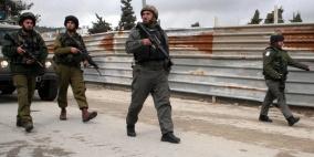 قوات الاحتلال تداهم مساكن طلبة جامعة القدس في أبو ديس