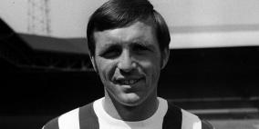 قصة اللاعب الذي توقفت مباراة ارسنال بسببه