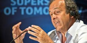 بلاتيني مازحاً: الفيفا مدد التصويت ليرضي رونالدو