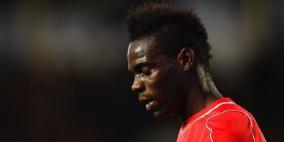 نادي درجة ثالثة في إيطاليا يعرض المساعدة على بالوتيلي!