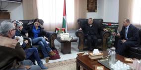 قلقيلية: المحافظ يلتقي وفدا من مؤسسة أطباء بلا حدود