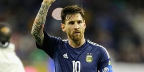 ميسي يستمر في تحطيم الأرقام القياسية