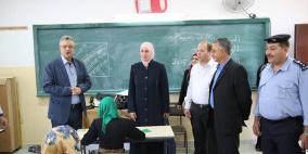 محافظ طولكرم  عصام أبو بكر يدعو  لعدم إستخدام الألعاب النارية إحتفالاً بنتائج التوجيهي