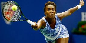 فينوس خارج العشر الأوائل