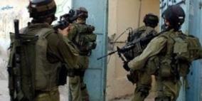 قوات الاحتلال تعتقل شابا من رمانة