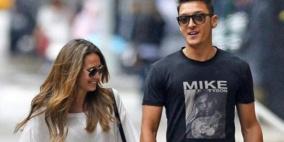 أزمة عاطفية تحطم أوزيل