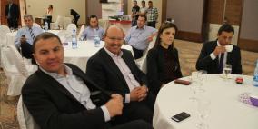 مؤتمر حول شركة صنيرجي لحلول الطاقة المتجددة