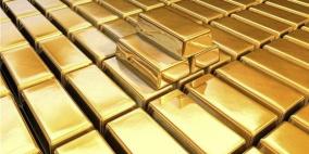 ارتفاع طفيف للذهب بعد بيانات أمريكية تفتح الباب لرفع الفائدة