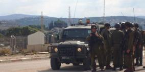 الاحتلال يعتقل شابا جامعيا من كفر قدوم على حاجز غرب نابلس