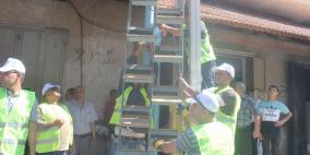 بلدية قلقيلية تبدا حملة ازالة التعديات عن الارصفة والطرقات وسط تعاون كبير من المجتمع المحلي