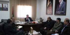 قلقيلية : المحافظ يلتقي رئيس وأعضاء بلدية عزون