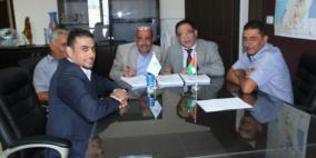 توقيع اتفاقية تنفيذ مشروع خط مجاري وادي الفارعة