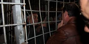 محافظ طولكرم  يتفقد معبر الطيبة