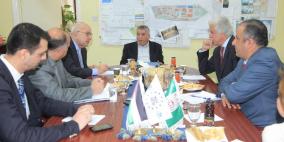 وفد من رئاسة "خضوري" يبحث سبل التعاون مع جامعتي البترا والشرق الأوسط الأردنيتين