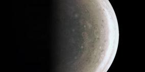 صور للمشتري "لا تشبه أي شيء رأيناه سابقا"