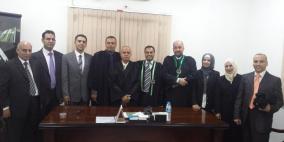 عشرة قضاة صلح من غزة يؤدون اليمين القانونية