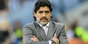 مارادونا يكشف سر تفضيله نابولي على برشلونة