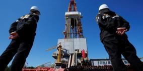 النفط يرتفع لتوقعات بفوز هيلاري كلينتون