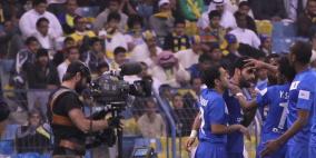 الهلال يلحق بالنصر أول خسارة.. ويشعل الدوري السعودي