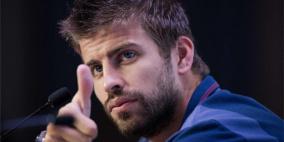 شاكيرا وفابريجاس يقودان بيكيه إلى تشيلسي