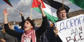 إغلاق الطريق الإلتفافي بالقرب من قرية نعلين