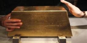 الذهب يفقد بريقه مع ارتفاع الدولار وأزمة اليونان