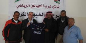 المشروبات الوطنية كوكاكولا/كابي تتبرع بمستلزمات وأدوات رياضية لنادي عرب الجهالين