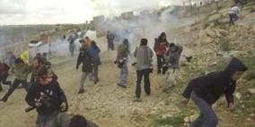 قلقيلية: قوات الاحتلال يقمع مسيرة كفر قدوم ويعتقل مواطنا