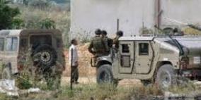 الاحتلال يسلّم إخطارا بوقف بناء منشأة تجارية في بلدة إذنا