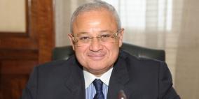 وزير سياحة مصر: خسائرنا بعد الطائرة الروسية هي "الأكبر"