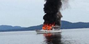 غزة: احتراق مركب صيد فلسطيني استهدفته بحرية الاحتلال