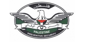 'الأمن الوقائي' في الخليل يكرم أهالي شهداء وأسرى الجهاز