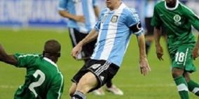 المنتخب السعودي يتوج أداءه الرائع بالتعادل مع الأرجنتين