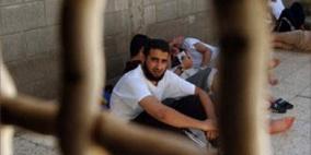 نقل الأسير محمد حلس للمستشفى بعد تدهور حالته الصحية