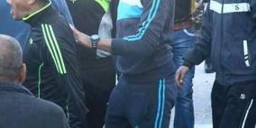 أمن فلسطيني بـ"زي رياضي" لقمع المتظاهرين!!