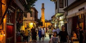 تراجع عدد السياح الأجانب الوافدين إلى تركيا