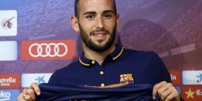 رسميا: برشلونة يقدم لاعبه الجديد فيدال في ملعب "كامب نو"