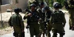 الاحتلال يقتحم نابلس ويعتقل مواطنين