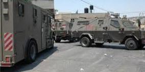 الاحتلال يسلم ناشطا من بيت لحم استدعاء لمراجعة مخابراته