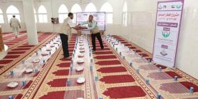 "الشارقة الخيرية"والمجلس العلمي تنفذ مشروعاً لإفطار الصائم