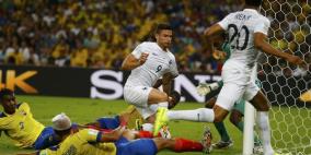 فرنسا وسويسرا تتأهلان بـ"سلبية" وهاتريك