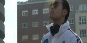 "رونالدو المزيّف" يخدع الجماهير في شوارع مدريد