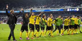 "الكرة والمال".. فن الفوز في لعبة غير عادلة