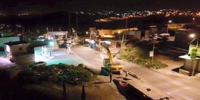 قوات الاحتلال تهدم محطة وقود في حزما