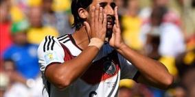 مانشستر يونايتد يُحاول مع خضيرة بنصف سعره الصيفي!